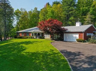37 Valley View Dr, Endicott, NY