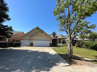 5049 W Modoc Ave, Visalia, CA 93291