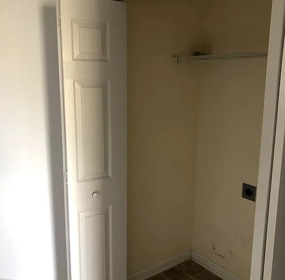 601 Market Place Ln — Photo 3