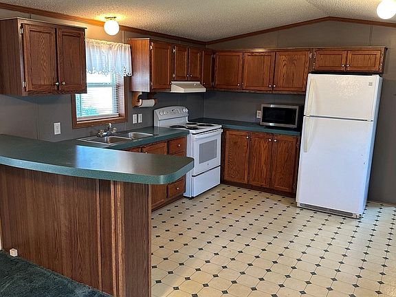 4th image of 3003 Wilson St #52