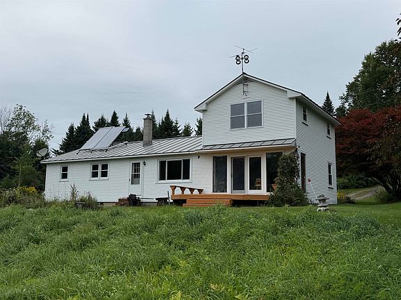 3rd image of 2817 Braintree Hill Road