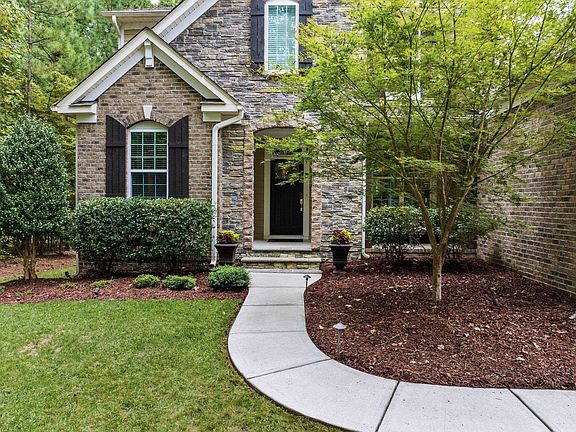 4th image of 2237 Greenbrook Ln