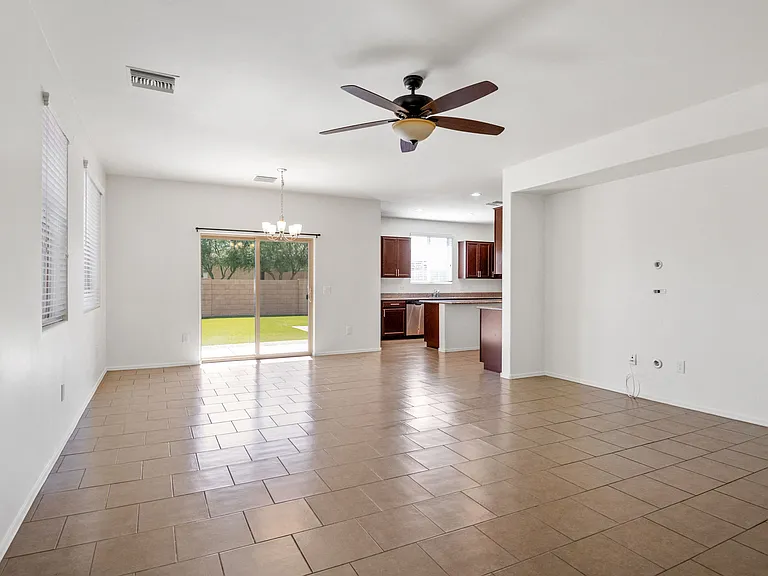 8034 S Dolphin Way — Photo 23
