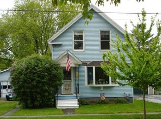 122 Lo Welden St, Saint Albans, VT 05478