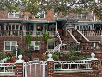 1211 E 84th St, Brooklyn, NY, 11236