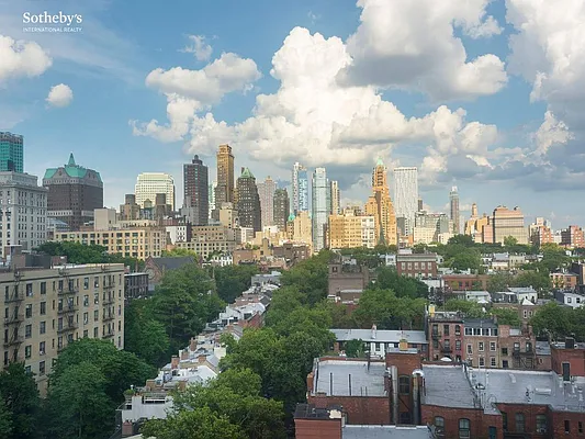 Rented by Sotheby's International Realty | media 12