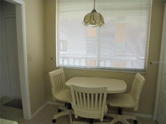 5th image of 2623 Seville Blvd Unit 207