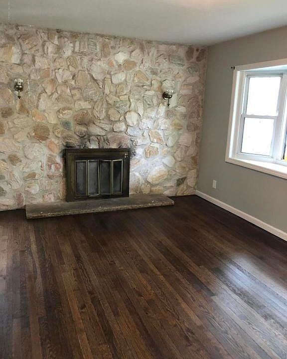 1st image of 144 Monmouth Rd