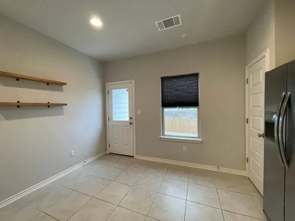312 Ancellotta Way, Leander, TX 78641