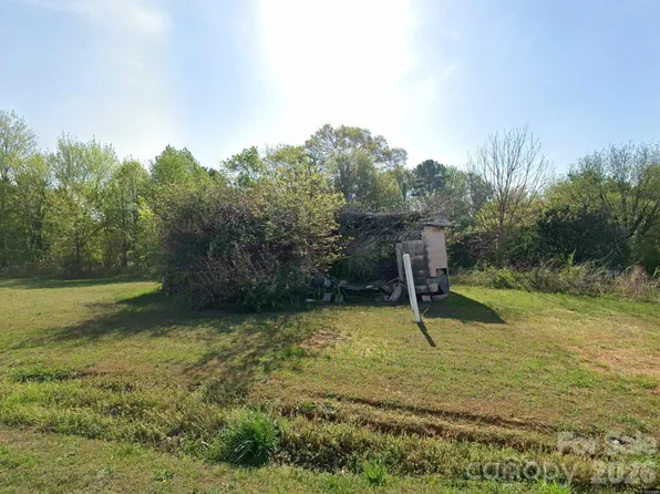 1558 Buffalo Shoals Rd, Catawba, NC 28609