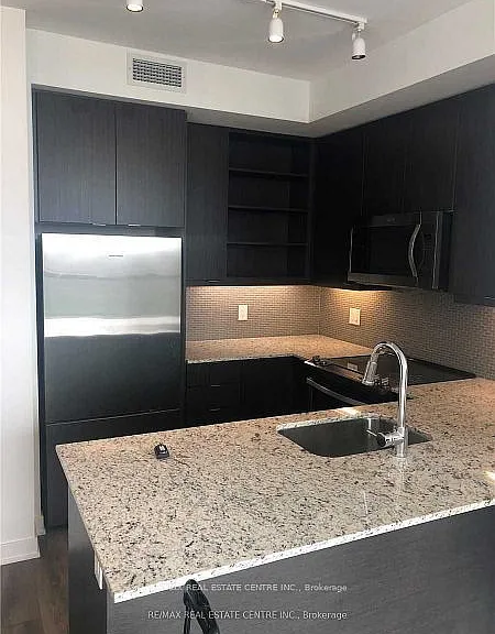 4633 Glen Erin Dr #Penthouse 09 — Photo 8