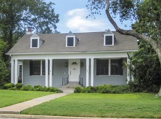 301 Albany St, Alamo Heights, TX 78209