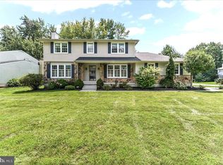 1 Sunnybrae Ct, Wilmington, DE 19810