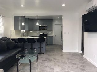 1513 S Ellsmere Ave, Los Angeles, CA 90019