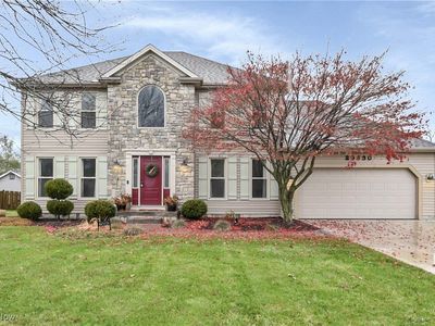 29880 Westminster Dr, North Olmsted, OH, 44070