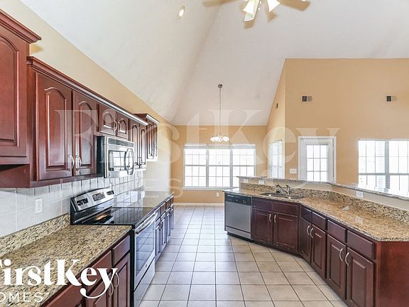 5th image of 9920 Calderdale Dr