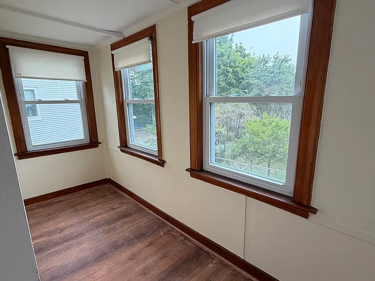 61 Kent St #2 — Photo 12