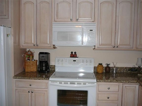 3rd image of 9490 S Ocean Dr APT 211