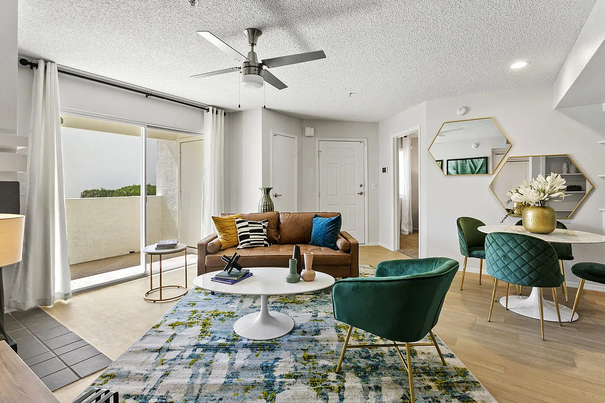 Jade Scottsdale — Photo 2