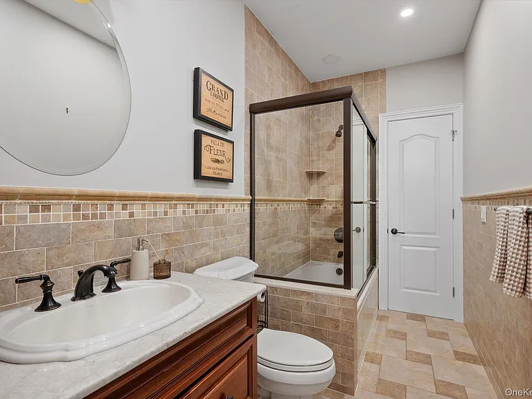 12 Glenridge Ln — Photo 9