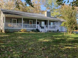 2 Appletree Rd, Palmyra, VA 22963