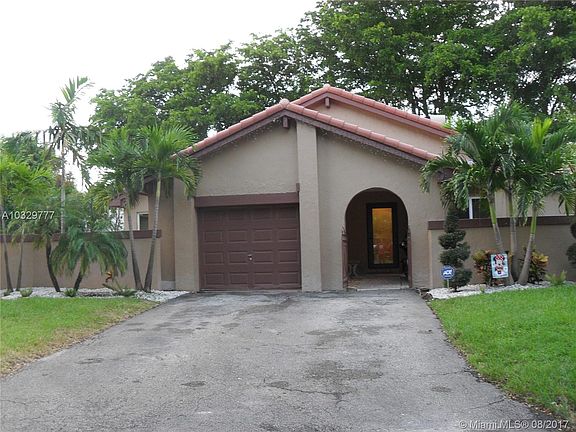 5th image of 17324 NW 62nd Pl