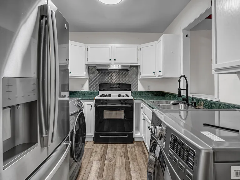 608 Brunswick Rd — Photo 4