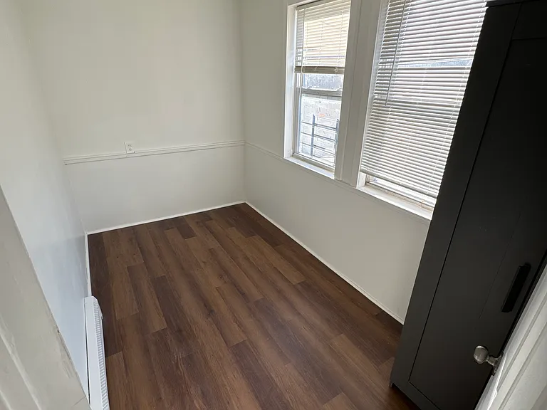 86-88 N 6th St #2 — Photo 14
