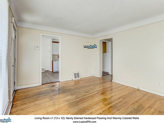 5 - Living room v1