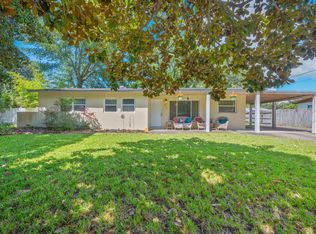 211 Anderson Dr, Mary Esther, FL 32569