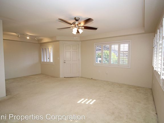 4th image of 92-1527 Aliinui Dr