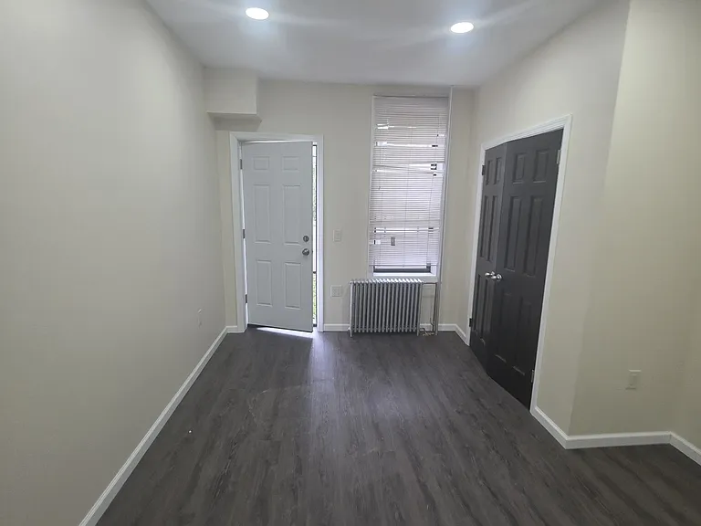 1815 George St #1 — Photo 3