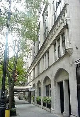 Sold by Douglas Elliman | media 24