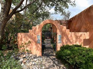 2957 Camino Piedra Lumbre, Santa Fe, NM 87505