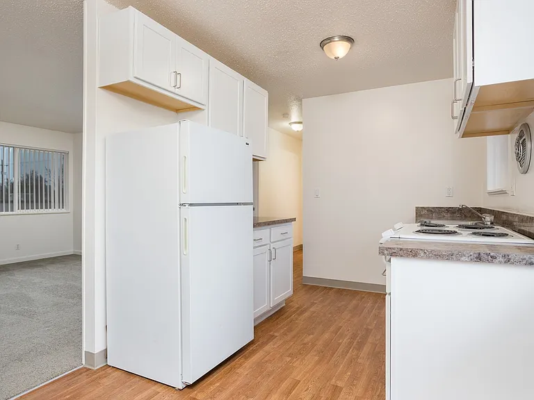 Cimarron Apartments — Photo 6