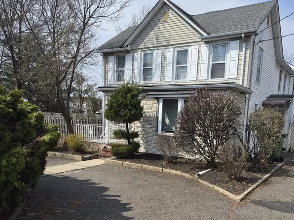 185 Washington Rd, Sayreville, NJ 08872