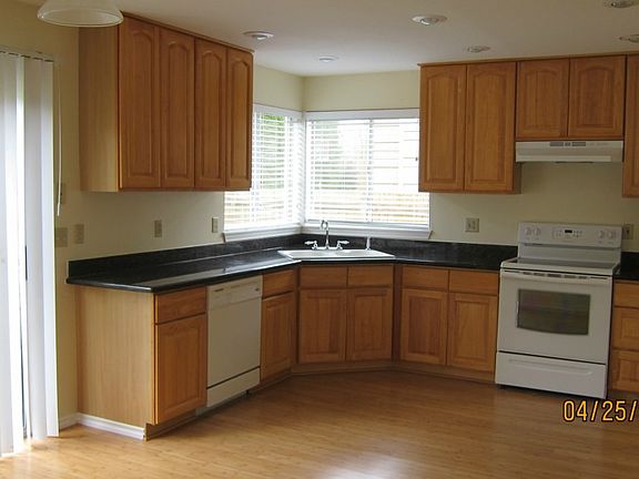 5th image of 12608 SE 223rd Dr