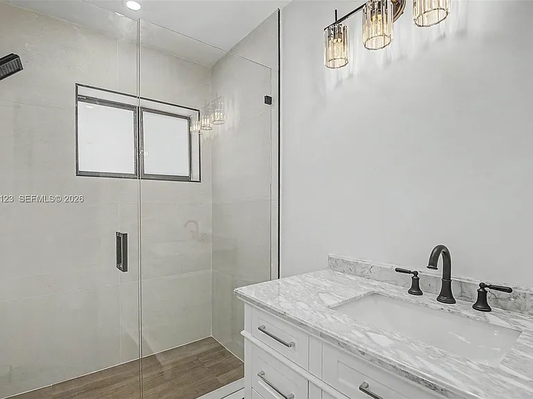 17050 SW 83rd Ave — Photo 13