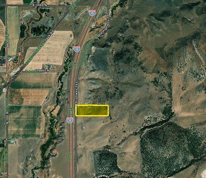 2nd image of 2400 N Old Highway 191