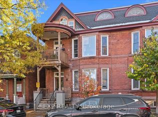 484 Gilmour St #5, Ottawa, ON K1R 5L4