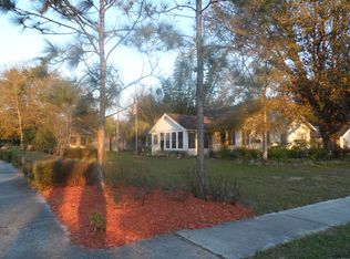 681 Beverly Dr, Lake Wales, FL 33853