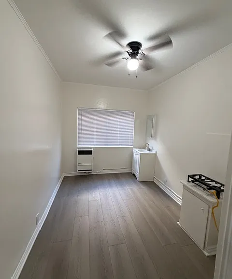 18th Street Apartments — Photo 25