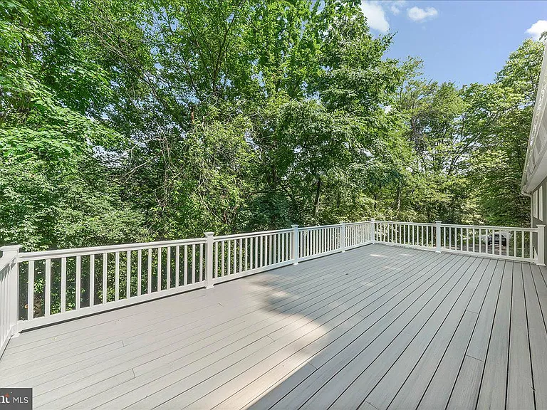 436 Spackman Ln — Photo 18