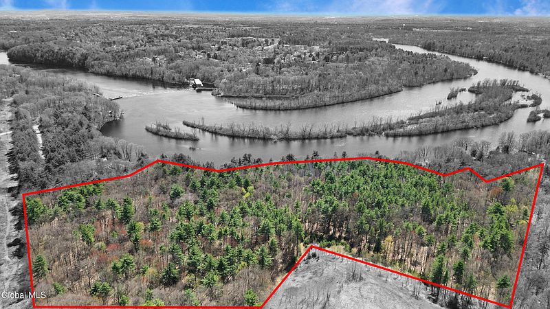 3rd image of 36 Island View Drive