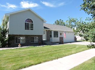 4252 E Birchwood Cir, Ammon, ID 83406