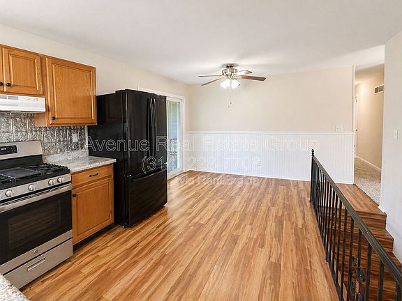 5th image of 7235 Adams Ct
