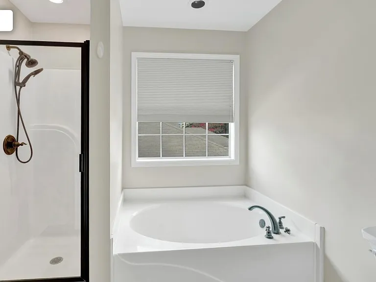 7707 Wyndham Cir — Photo 23