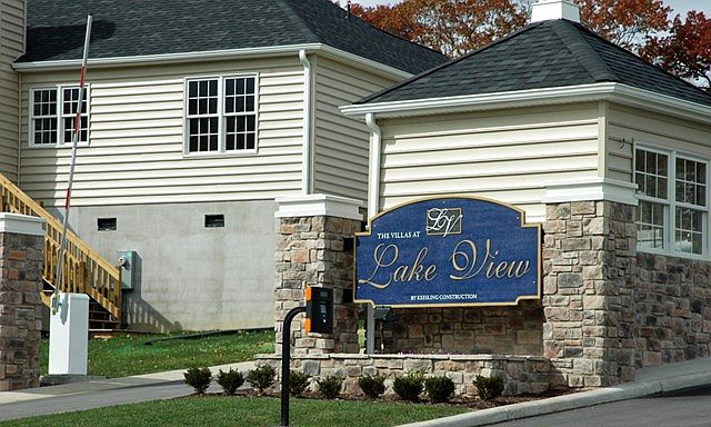 2nd image of 414 Parkside Dr