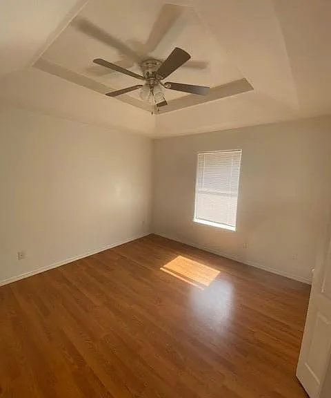 6507 N 26th Ln — Photo 10