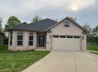 3978 Cadillac Ct, Bowling Green, KY 42104